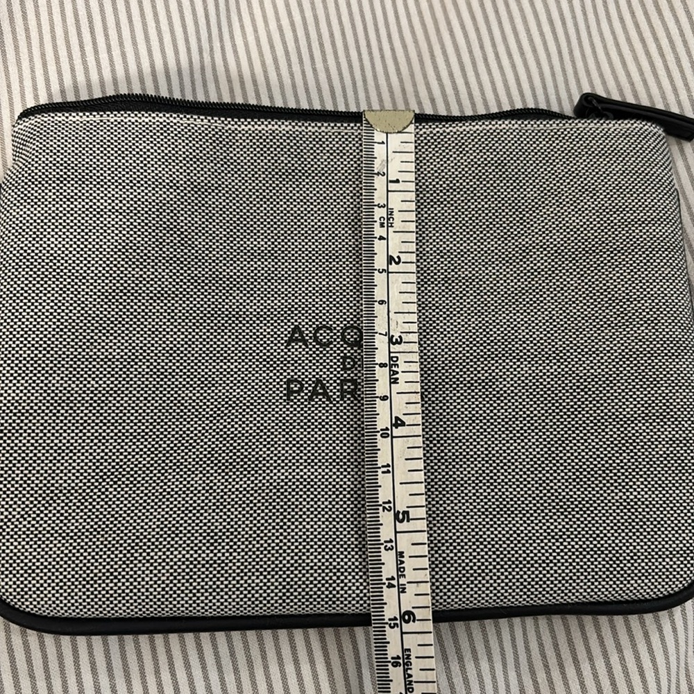 Acqua Di Parma Black and Gray Toiletry Bag with Minimalist top zipper SET OF TWO - Picture 14 of 14
